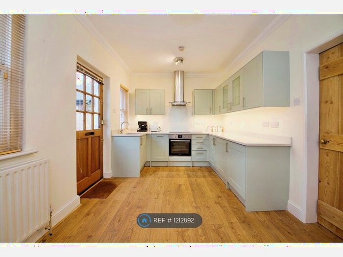 2 Bedroom Terraced House To Rent In Midland Terrace, London, NW2