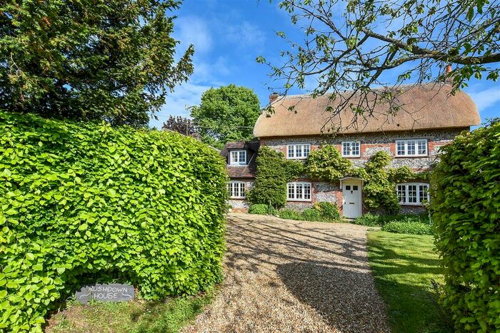 4 Bedroom Cottage For Sale In Upton, Andover, SP11