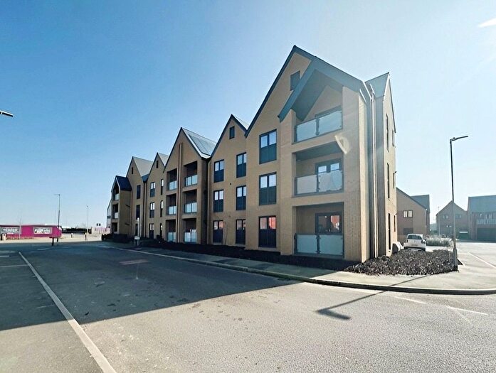 2 Bedroom Flat To Rent In Eden Road, Langley, Maidstone, Kent, ME17