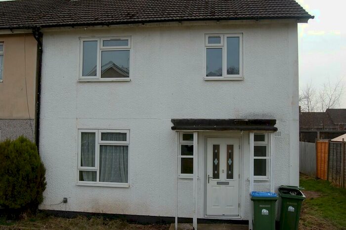 3 Bedroom Semi-Detached House To Rent In Byron Road, Southampton, SO19