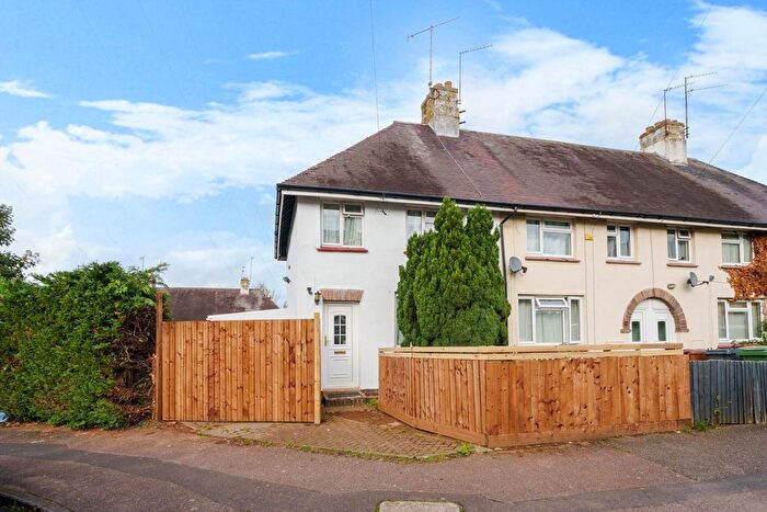 3 Bedroom End Of Terrace House To Rent In Priory Road, Wellingborough, NN8