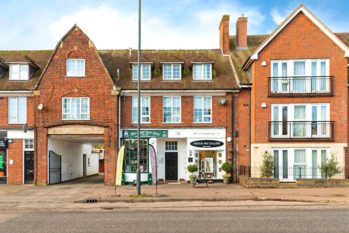 1 Bedroom Flat For Sale In Norton Way North, Letchworth Garden City, SG6
