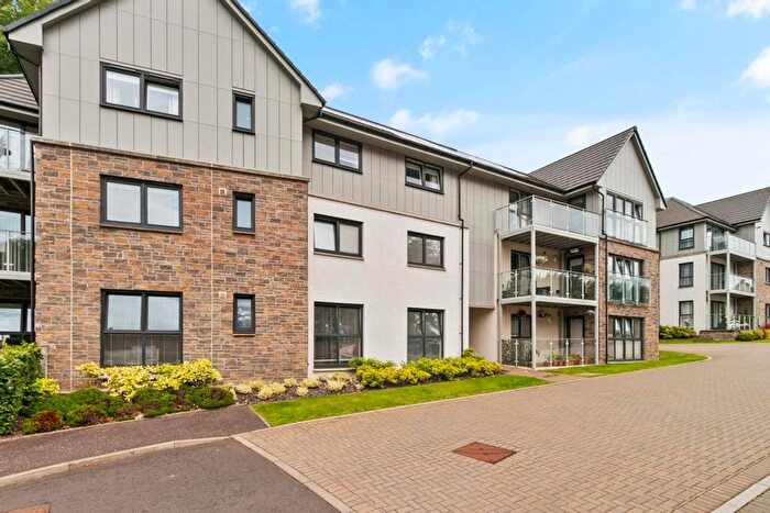 2 Bedroom Flat For Sale In Knights Grove, Newton Mearns, G77
