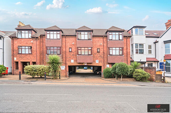 1 Bedroom Property For Sale In Wexham Road, Slough, Berkshire, SL1