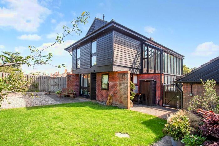 4 Bedroom Detached House For Sale In Dorothy Avenue, Cranbrook, Kent, TN17