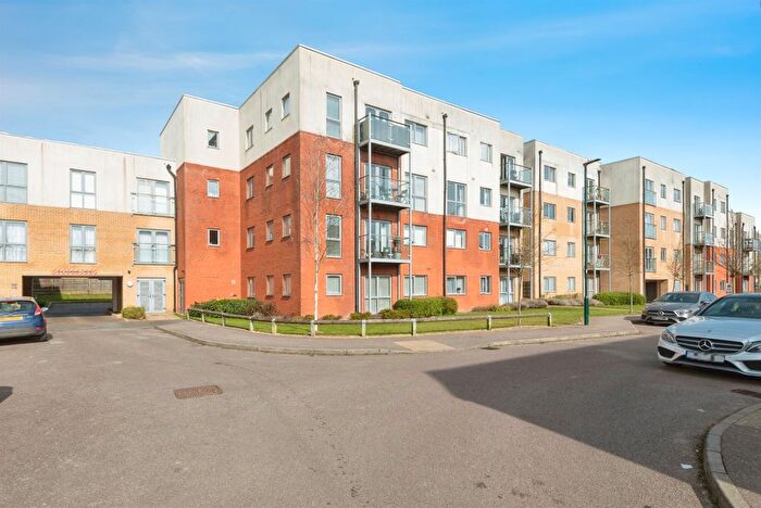 2 Bedroom Flat To Rent In Admiral Drive, Stevenage, SG1