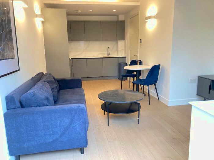 1 Bedroom Flat To Rent In New Horizons Court, Brentford, TW8