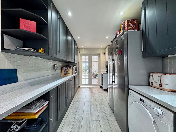 3 Bedroom Semi Detached House For Sale In Golf Close, Bushey, WD23