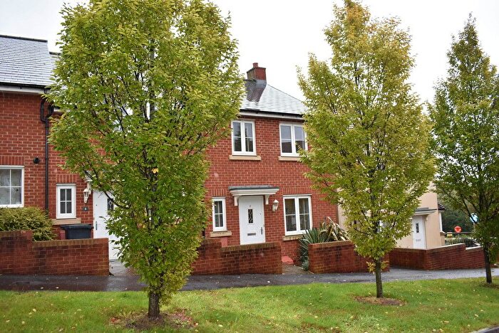 3 Bedroom End Of Terrace House To Rent In Wyndham Park, Yeovil, BA21