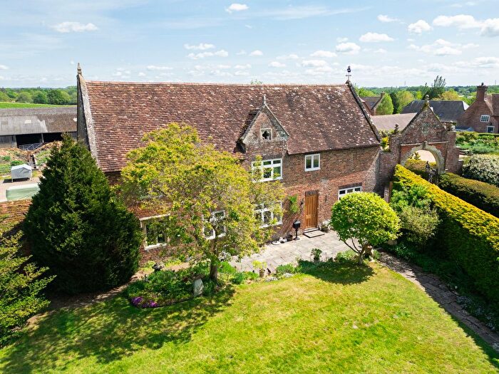 4 Bedroom Detached House For Sale In Stock Lane, Landford, Salisbury, SP5