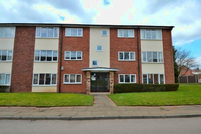 2 Bedroom Ground Flat To Rent In Arosa Drive, Harborne, B17