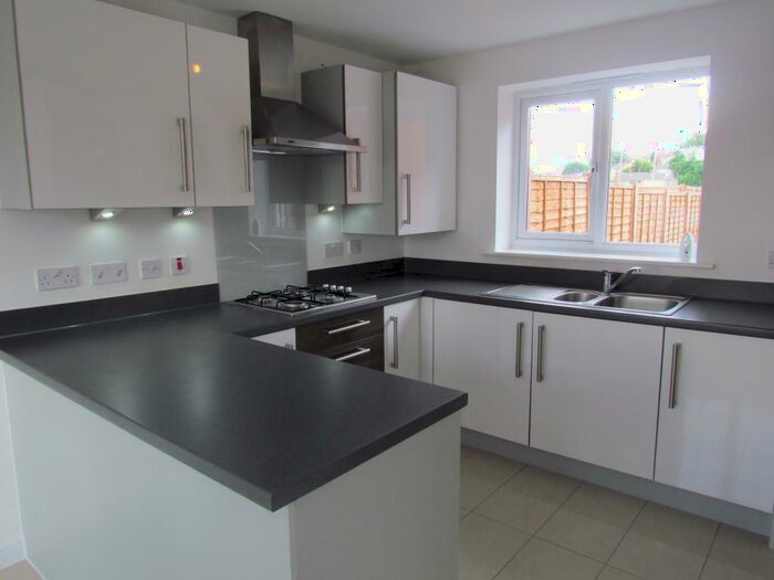 3 Bedroom Semi-Detached House To Rent In Georgian Way, Kidderminster, Worcestershire, DY10