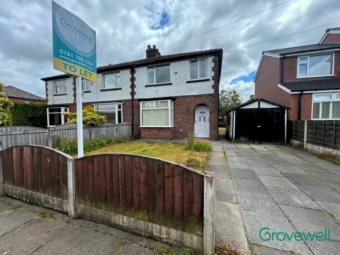 3 Bedroom Semi-Detached House To Rent In Piggott Street, Farnworth, Bolton, BL4