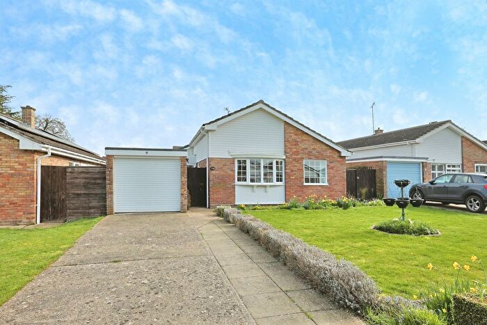 3 Bedroom Detached Bungalow For Sale In Bellmere Way, Saham Toney, Thetford, IP25