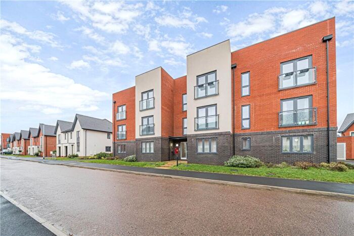 1 Bedroom Apartment To Rent In Croxden Way, Daventry, NN11