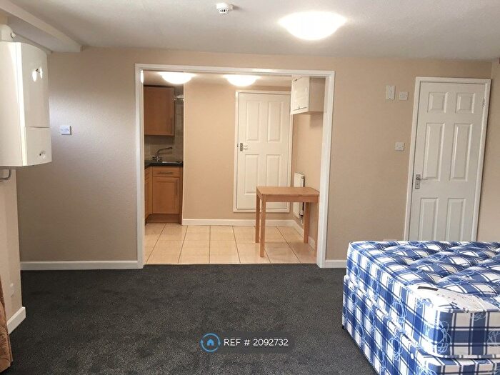 1 Bedroom Studio To Rent In Walsingham Road, Bristol, BS6