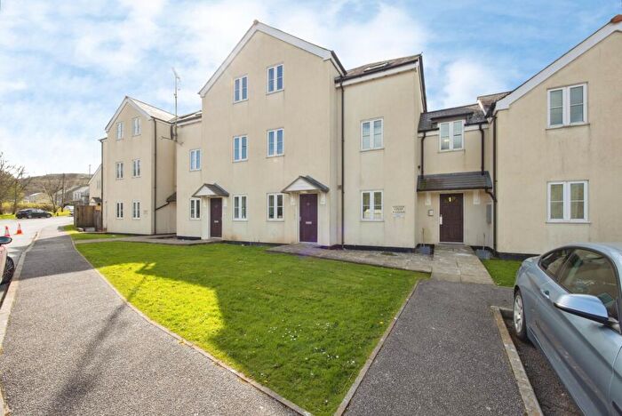 1 Bedroom Flat For Sale In Higher Bugle, Bugle, St. Austell, Cornwall, PL26