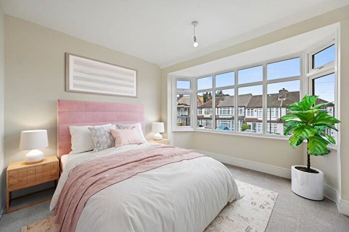 4 Bedroom Terraced House For Sale In Esher Avenue, Cheam, SM3