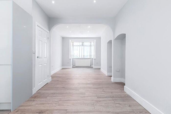 3 Bedroom Terraced House To Rent In Clive Road, Enfield, EN1