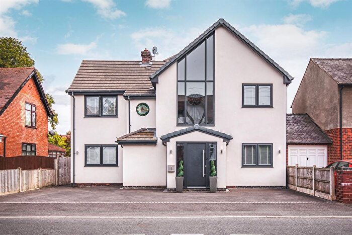 5 Bedroom Detached House For Sale In Lawn Heads Avenue, Littleover, Derby, DE23