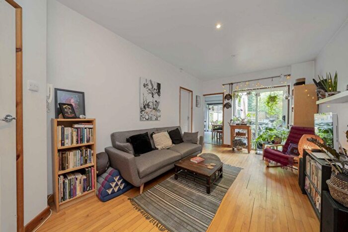 1 Bedroom Flat To Rent In Florence Road, London, N4