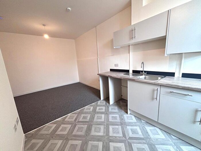 2 Bedroom Apartment To Rent In Clarendon Street, Hull, HU3