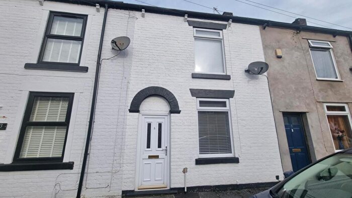 2 Bedroom Terraced House To Rent In Albion Street, Westhoughton, BL5