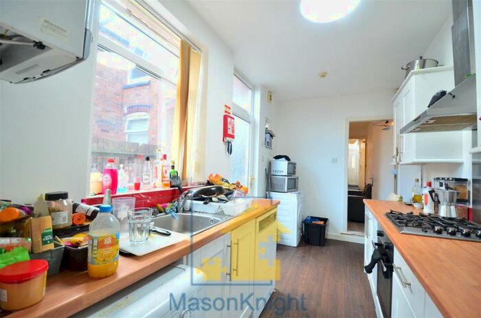5 Bedroom Terraced House To Rent In Student Property - Manilla RoadSelly Oak, Birmingham, B29