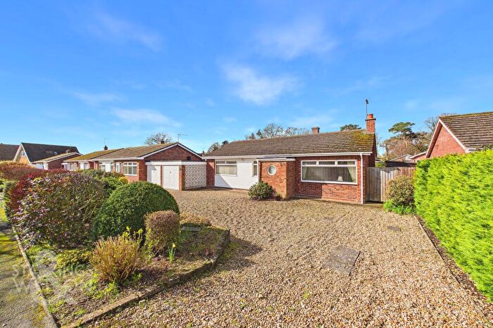 2 Bedroom Detached House For Sale In Lockhart Road, Ellingham, Bungay, NR35
