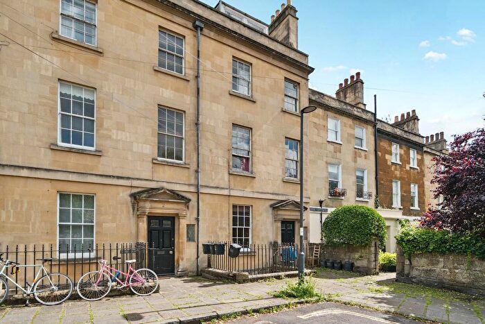 1 Bedroom Flat For Sale In Kensington Place, Bath, BA1
