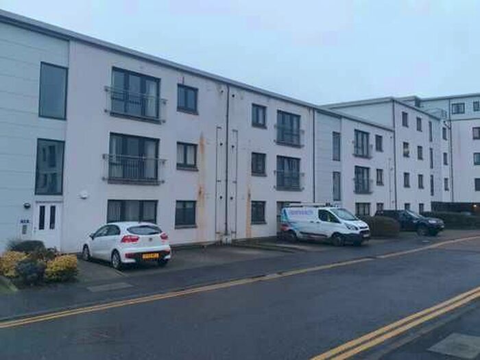 2 Bedroom Flat To Rent In Vasart Court, Perth, PH1