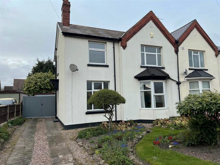 3 Bedroom Semi-Detached House To Rent In Wolverhampton Road West, Walsall, WS2