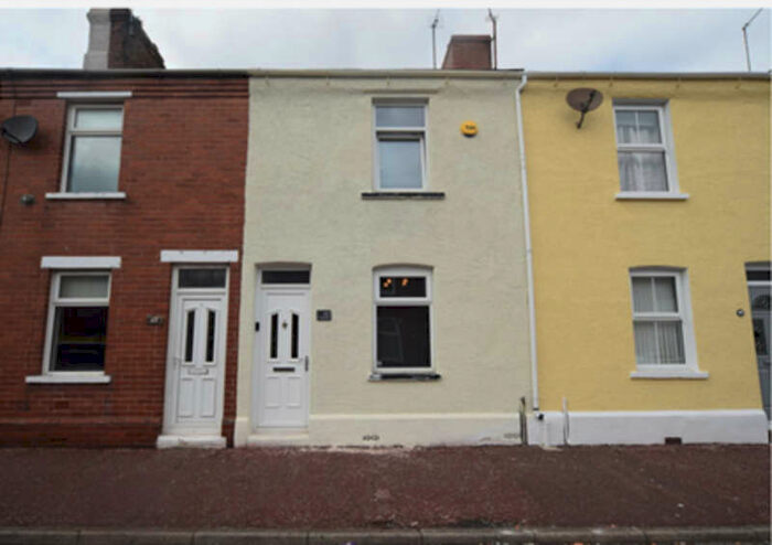 2 Bedroom Terraced House To Rent In Napier Street, Barrow-in-furness, LA14