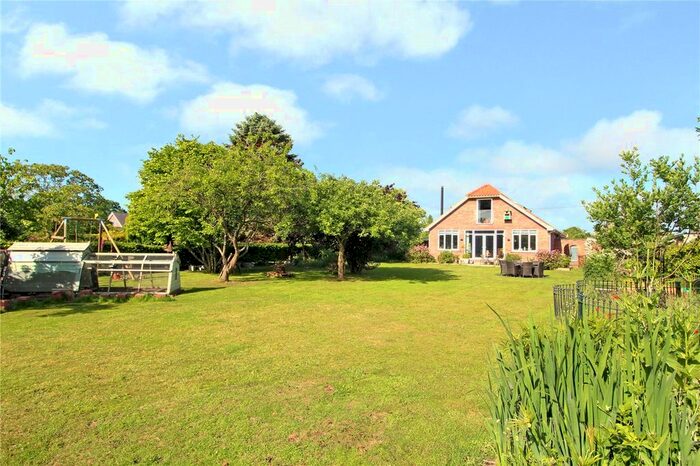 5 Bedroom Detached House For Sale In Chandler Road, Stoke Holy Cross, Norwich, Norfolk, NR14