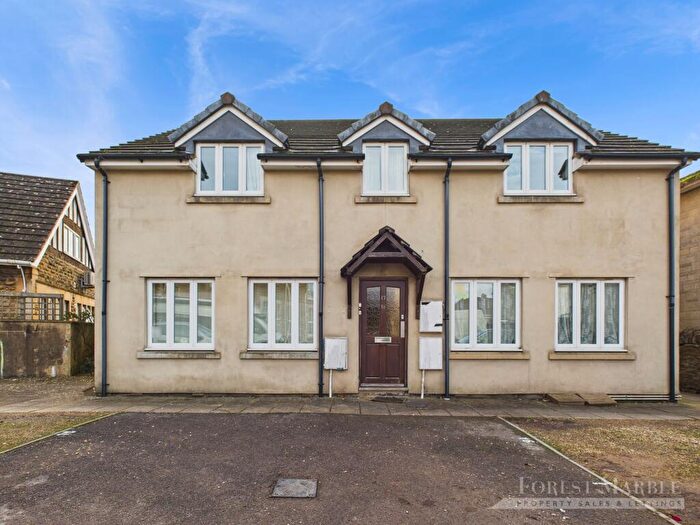 2 Bedroom Apartment For Sale In St. Aldhelms Court, Frome, BA11