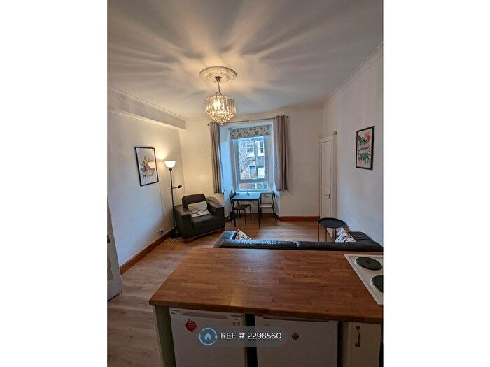 1 Bedroom Flat To Rent In Salmond Place, Edinburgh, EH7