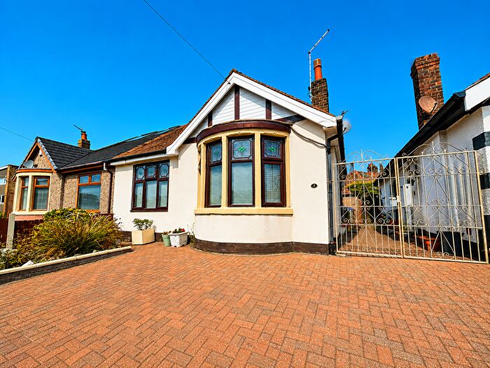 2 Bedroom Bungalow For Sale In Baines Avenue, Blackpool, FY3
