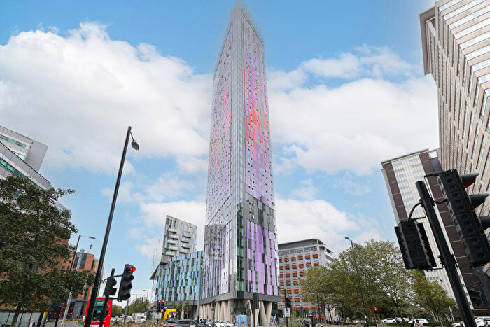 1 Bedroom Apartment For Sale In Saffron Central Square, Croydon, CR0