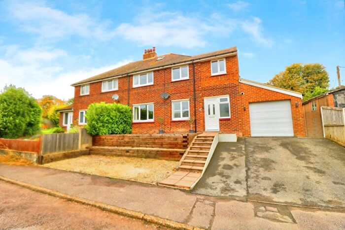 4 Bedroom Semi-Detached House For Sale In Glebelands, Alkham, CT15