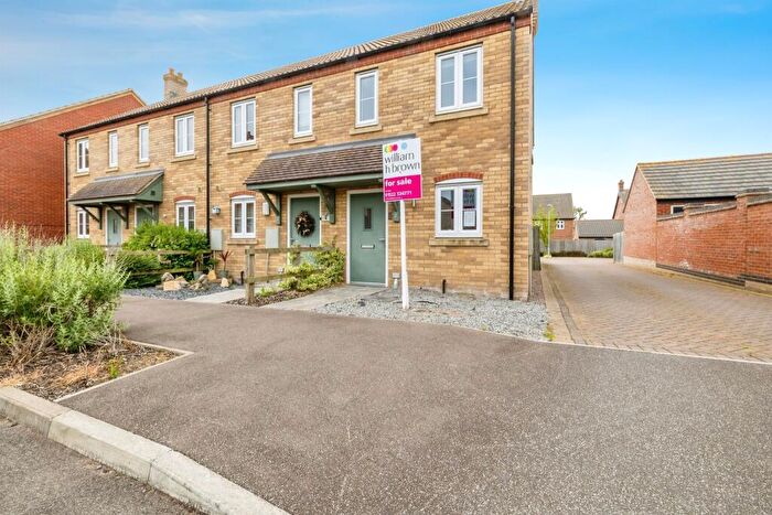 2 Bedroom End Of Terrace House For Sale In David Todd Way, Bardney, Lincoln, LN3