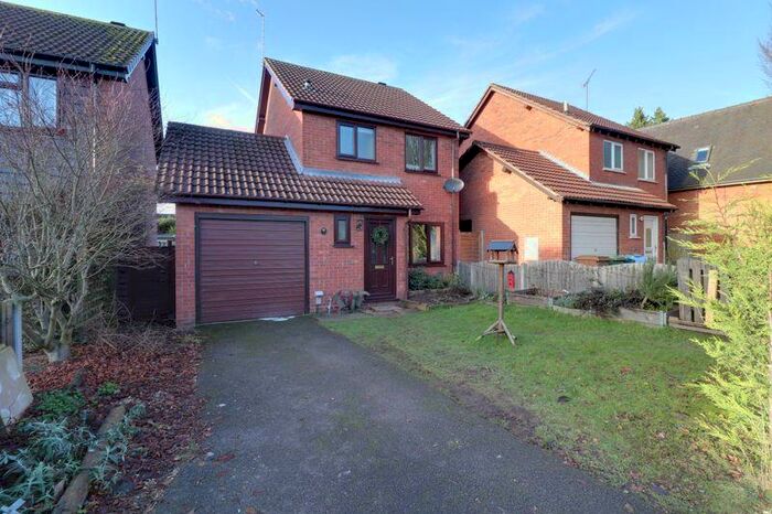 3 Bedroom Detached House For Sale In Furlong Close, Weston, Stafford, ST18