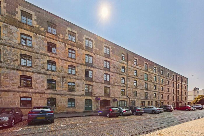 1 Bedroom Flat For Sale In Commercial Street, Leith, Edinburgh, EH6