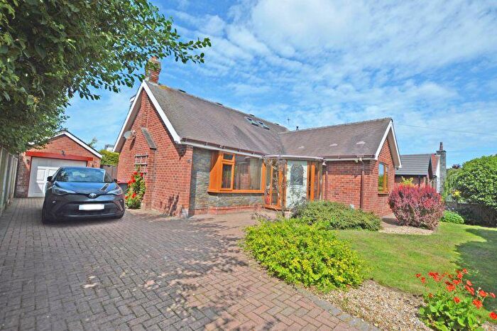 3 Bedroom Detached House For Sale In Carr Head Lane, Poulton-Le-Fylde, FY6
