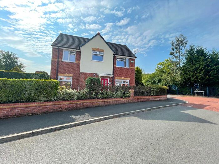 3 Bedroom Mews For Sale In Sandycroft Avenue, Manchester, M22