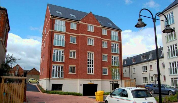 2 Bedroom Flat To Rent In Ushers Court, Trowbridge, BA14