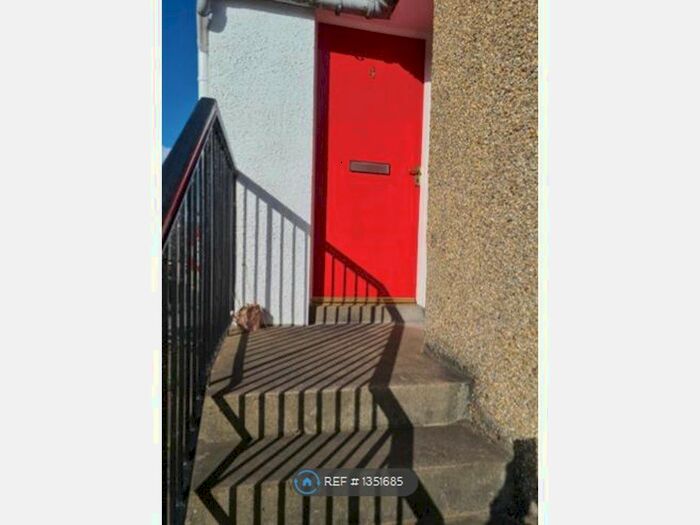 2 Bedroom Flat To Rent In Methven Square, Methven (Near Crieff), PH1