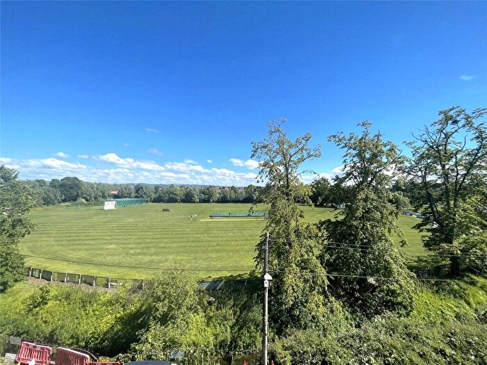 2 Bedroom Apartment For Sale In Open House At Pavilion View, Pavilion View, Tewkesbury, Gloucestershire, GL20