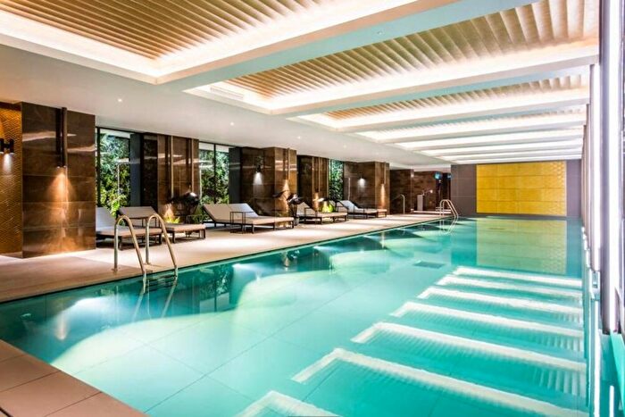 1 Bedroom Flat To Rent In Garrett Mansions, West End Gate, London, W2