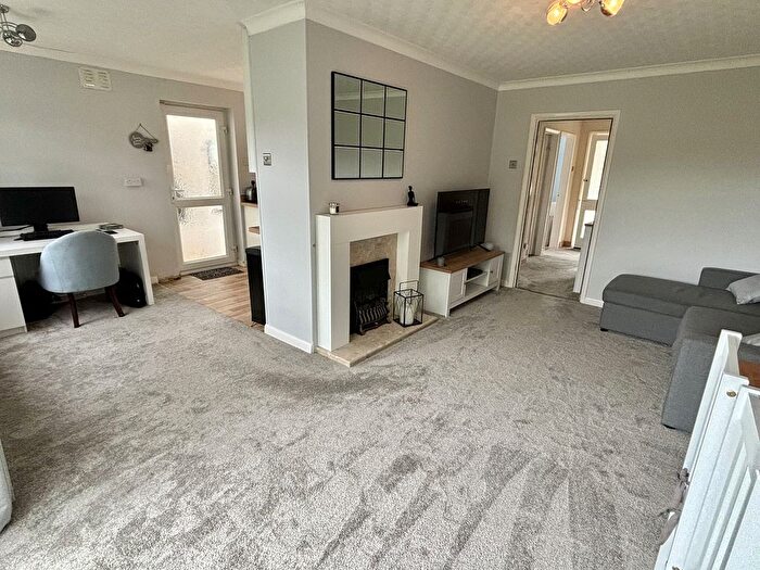 2 Bedroom Semi-Detached Bungalow For Sale In Beaufort Close, Desford, Leicester, Leicestershire., LE9