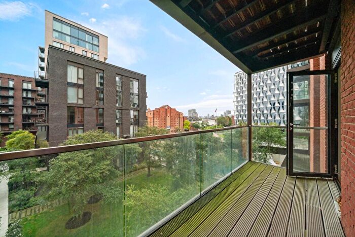 1 Bedroom Apartment For Sale In Ambassador, Embassy Gardens, SW11